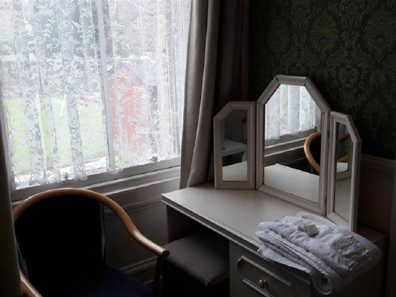Capital House Hotel Edinburgh Ngoại thất bức ảnh
