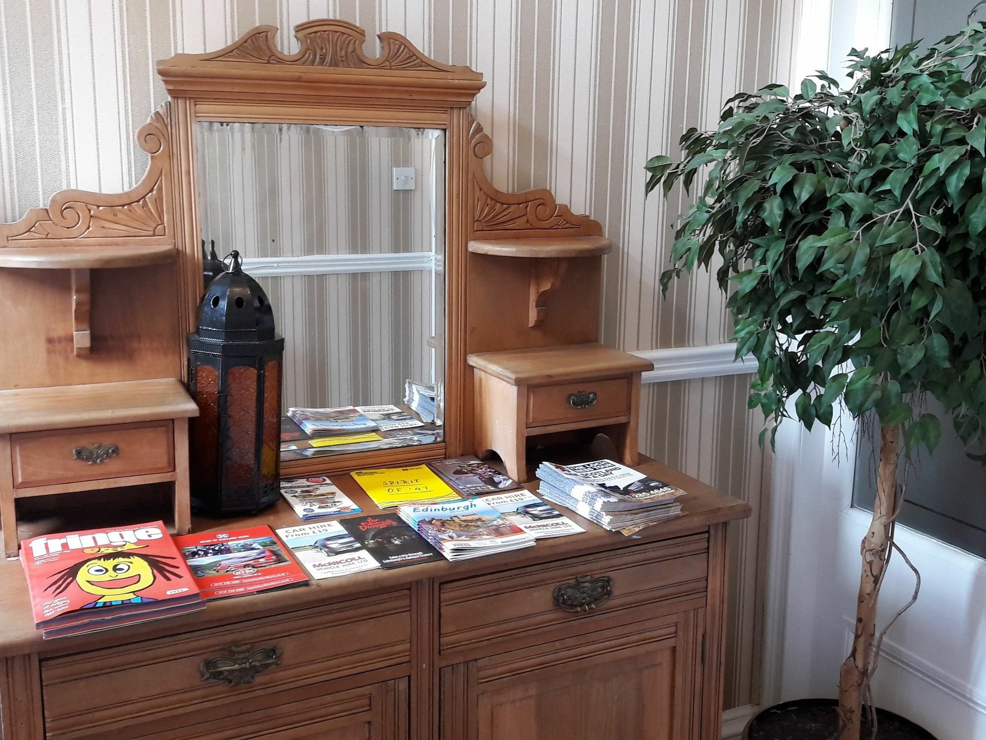 Capital House Hotel Edinburgh Ngoại thất bức ảnh